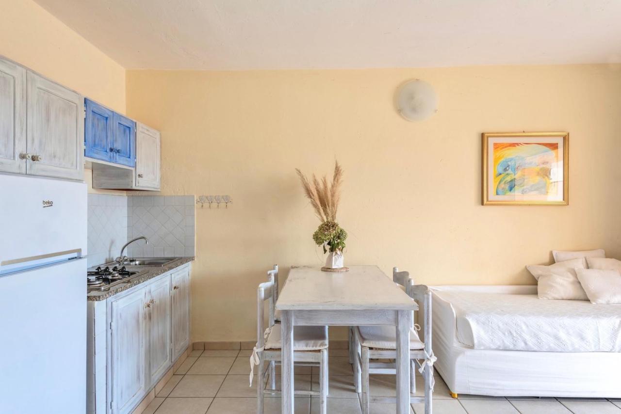 Residence A Golfo Di Marinella A 450 Mt Dal Mare Экстерьер фото