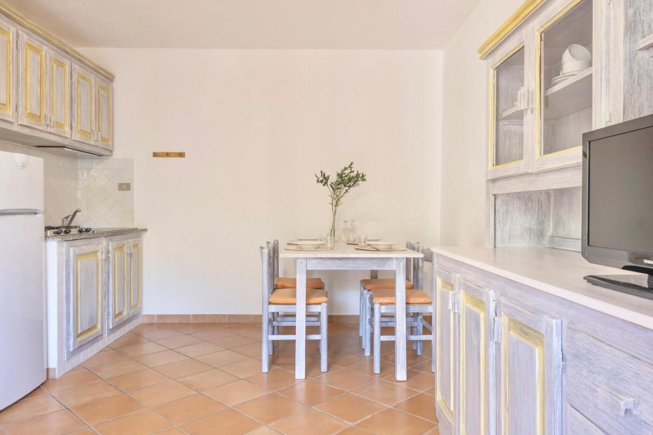 Residence A Golfo Di Marinella A 450 Mt Dal Mare Экстерьер фото